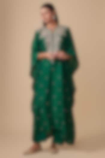 Emerald Green Dupion Silk Hand Embroidered Kaftan Set by Anushree Reddy at Pernia's Pop Up Shop
