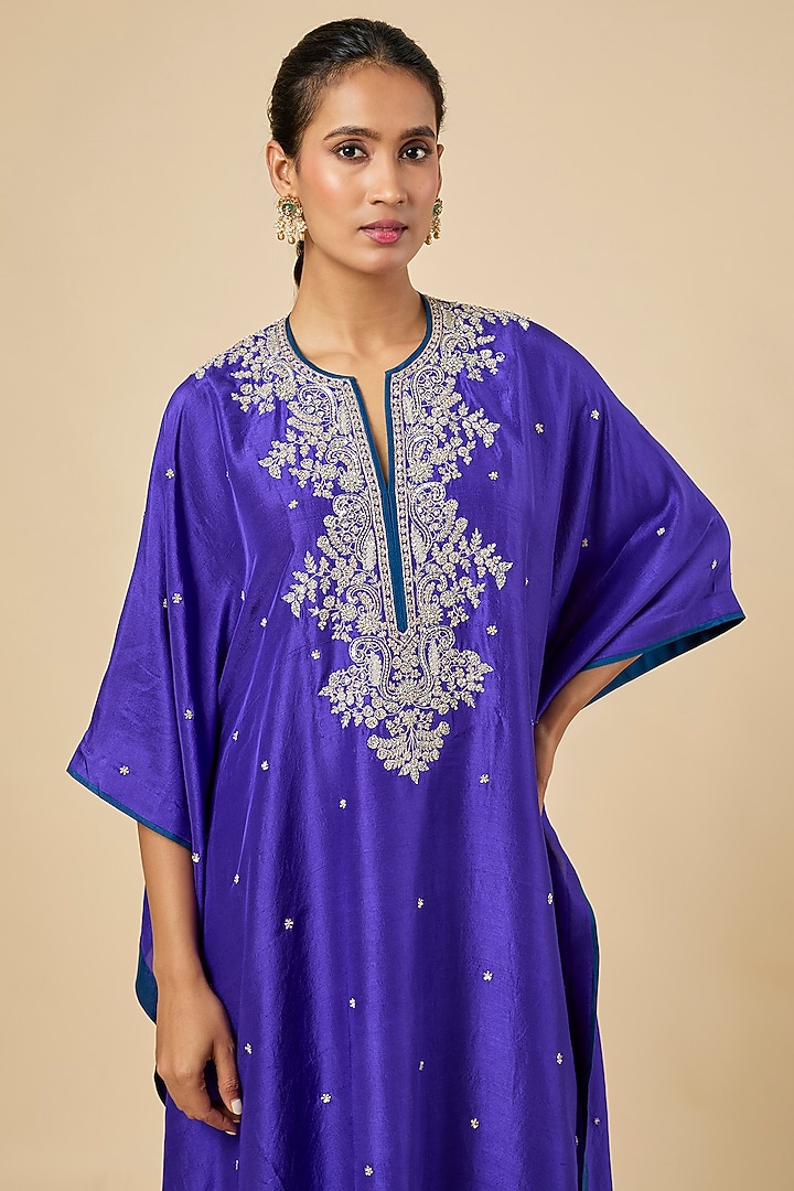 Cobalt Blue Dupion Silk Hand Embroidered Kaftan Set by Anushree Reddy at Pernia's Pop Up Shop