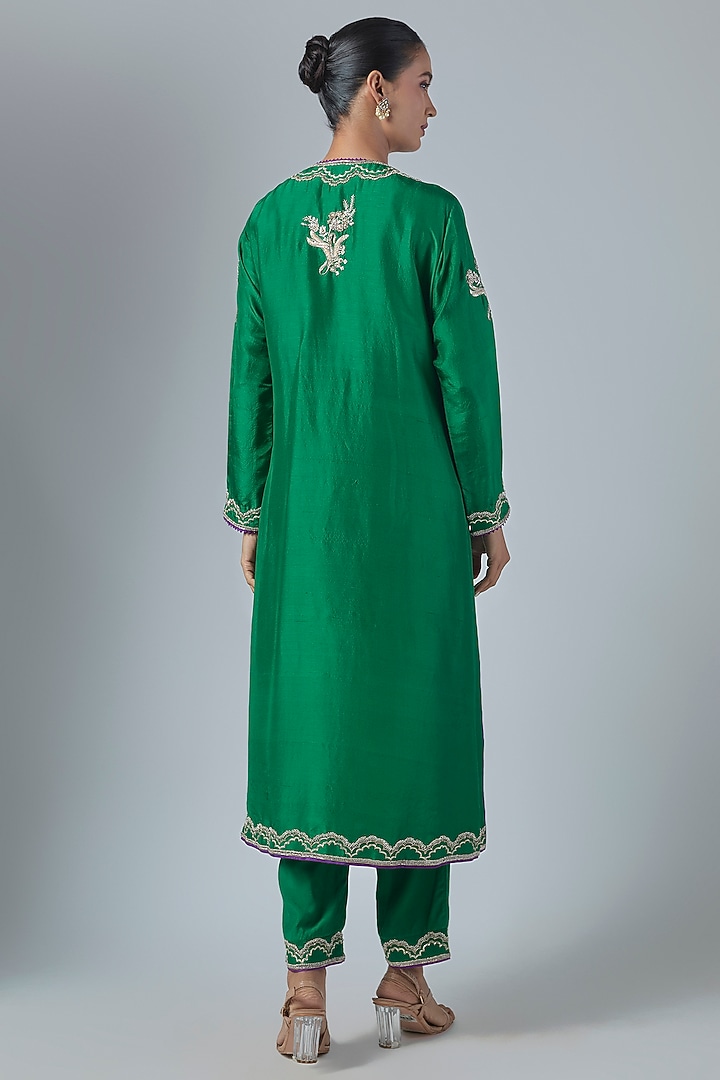 Emerald Green Dupion Silk Hand Embroidered Kurta Set by Anushree Reddy at Pernia's Pop Up Shop