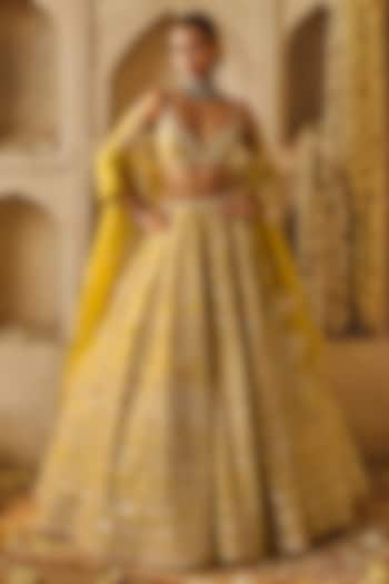 Yellowish Green Organza Bridal Lehenga Set by Anushree Reddy at Pernia's Pop Up Shop