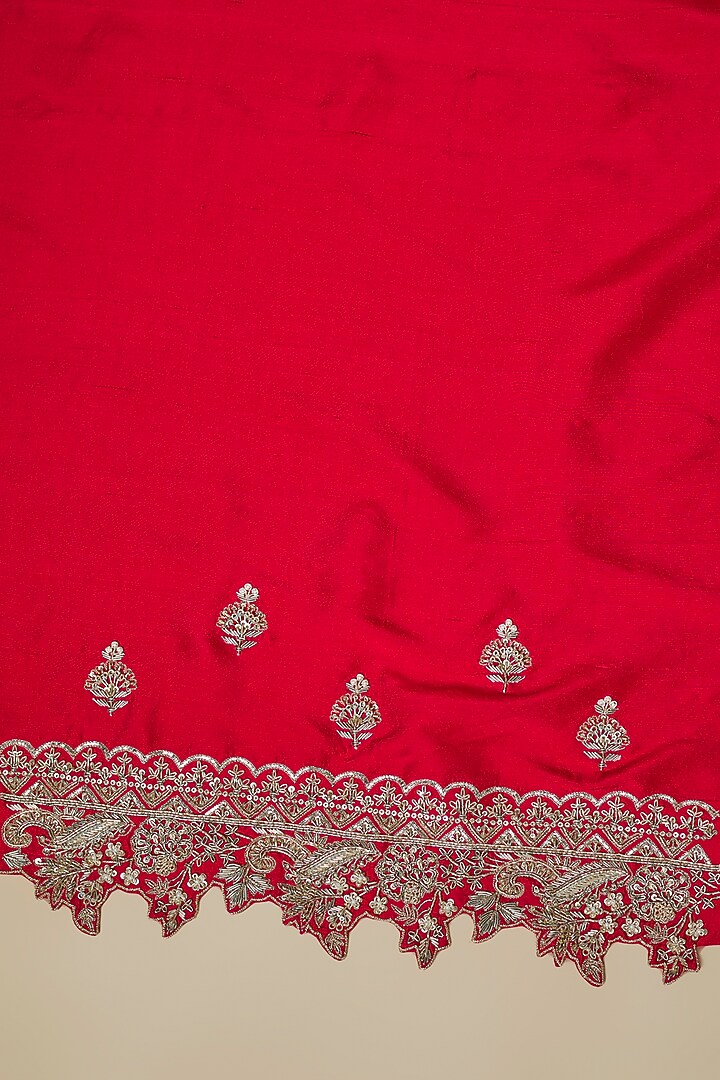 Red Organza Hand Embroidered Bridal Saree Set by Anushree Reddy at Pernia's Pop Up Shop