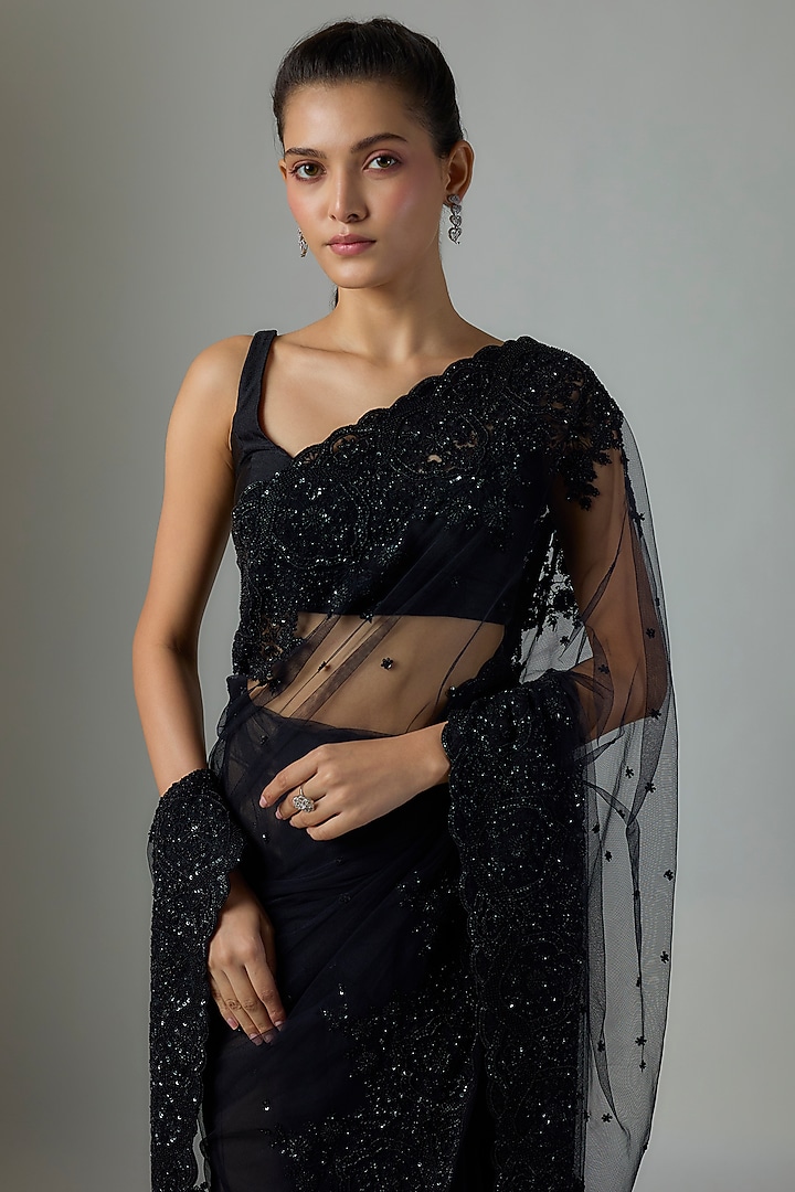 Black Net Hand Embroidered Bridal Saree Set by Anushree Reddy at Pernia's Pop Up Shop