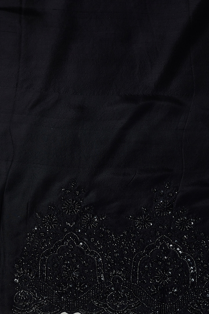 Black Net Hand Embroidered Bridal Saree Set by Anushree Reddy at Pernia's Pop Up Shop