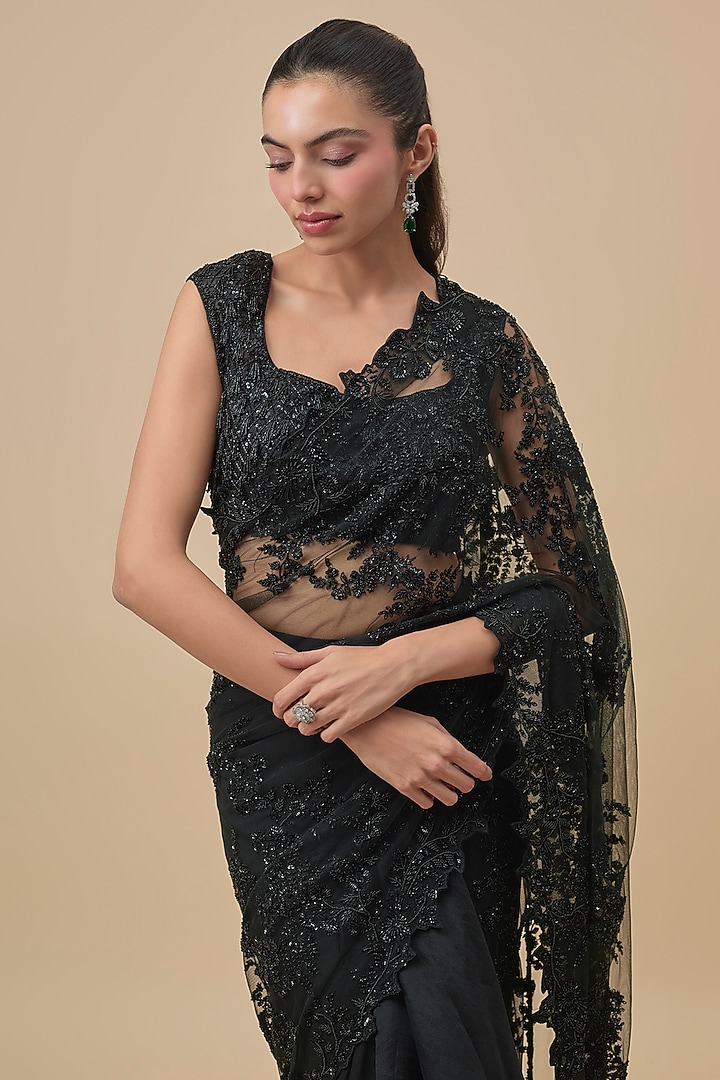 Red Net & Organza Ruffled Bridal Saree Set by Anushree Reddy at Pernia's Pop Up Shop