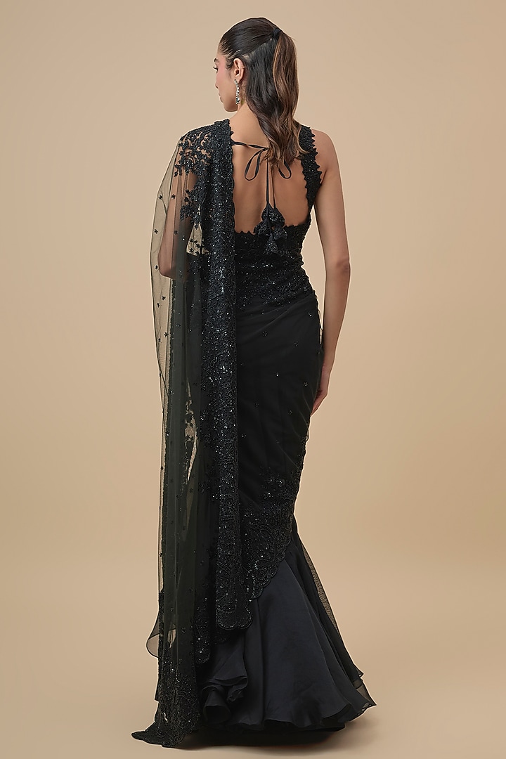 Black Net & Organza Ruffled Bridal Saree Set by Anushree Reddy at Pernia's Pop Up Shop