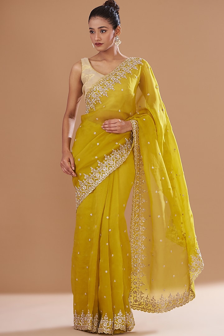 Yellow Organza Embroidered Bridal Saree Set by Anushree Reddy at Pernia's Pop Up Shop