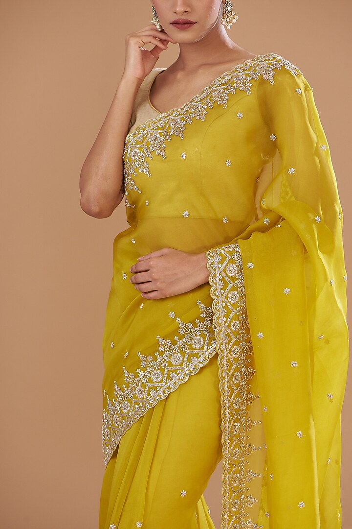 Yellow Organza Embroidered Bridal Saree Set by Anushree Reddy at Pernia's Pop Up Shop