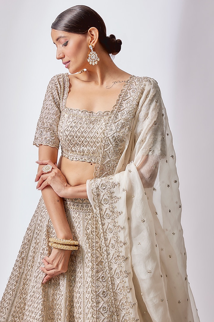 Ivory Organza Embroidered Bridal Lehenga Set by Anushree Reddy at Pernia's Pop Up Shop