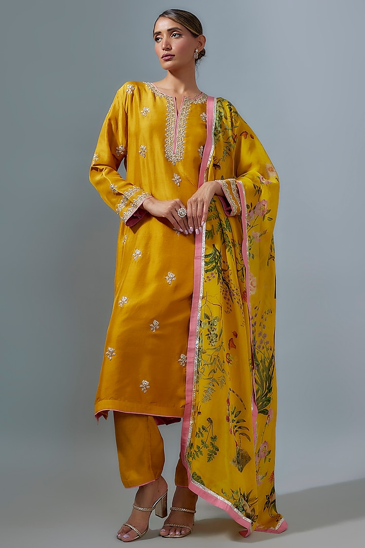 Mustard Dupion Silk Zardosi Boota Embroidered Kurta Set by Anushree Reddy at Pernia's Pop Up Shop
