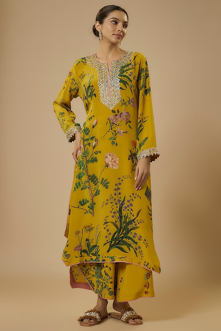 Yellow Dupion SIlk Floral Printed & Embroidered Kurta Set by Anushree Reddy at Pernia's Pop Up Shop