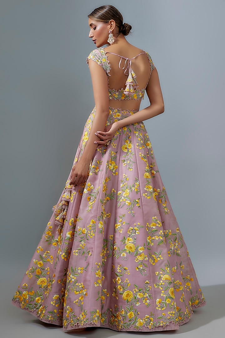 Dusty Pink Organza Floral Embroidered Bridal Lehenga Set by Anushree Reddy at Pernia's Pop Up Shop