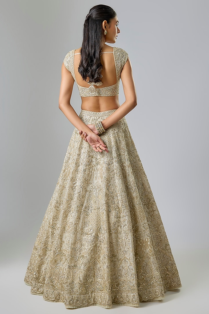 Ivory Organza Bridal Lehenga Set by Anushree Reddy at Pernia's Pop Up Shop