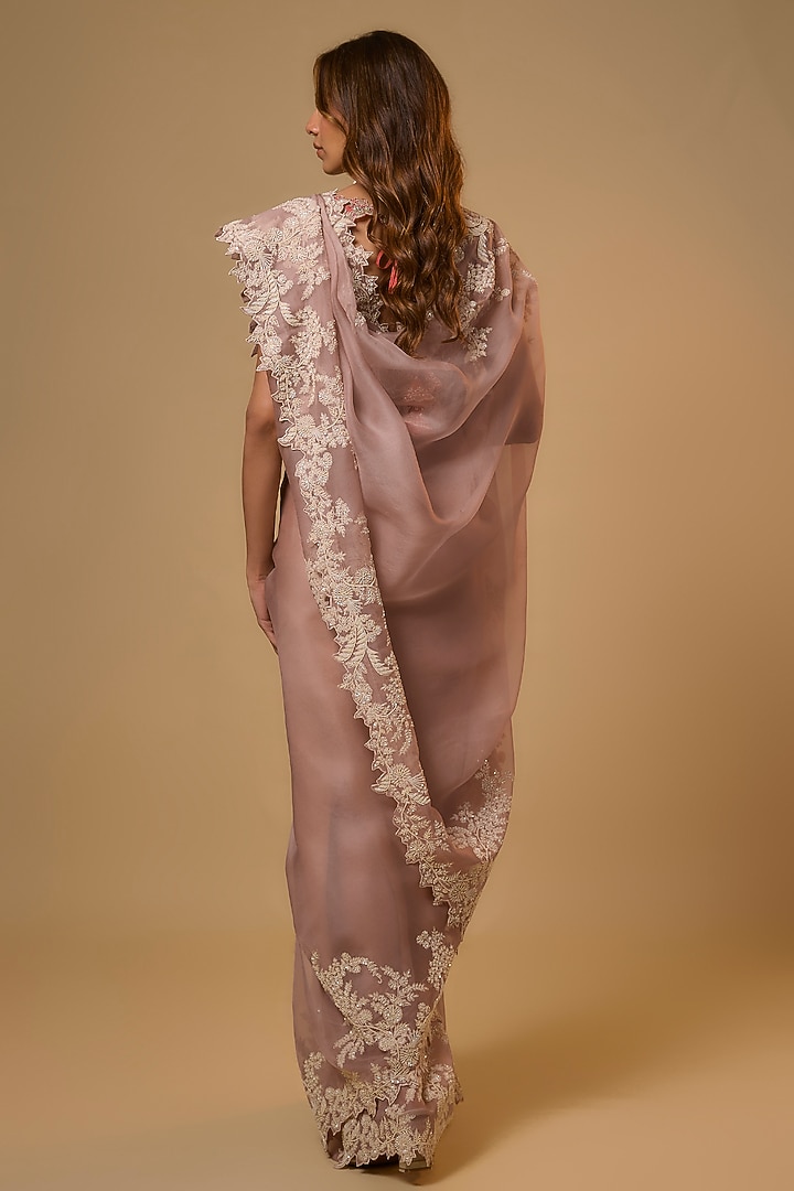 Dusty Pink Organza Reception Saree Set by Anushree Reddy at Pernia's Pop Up Shop