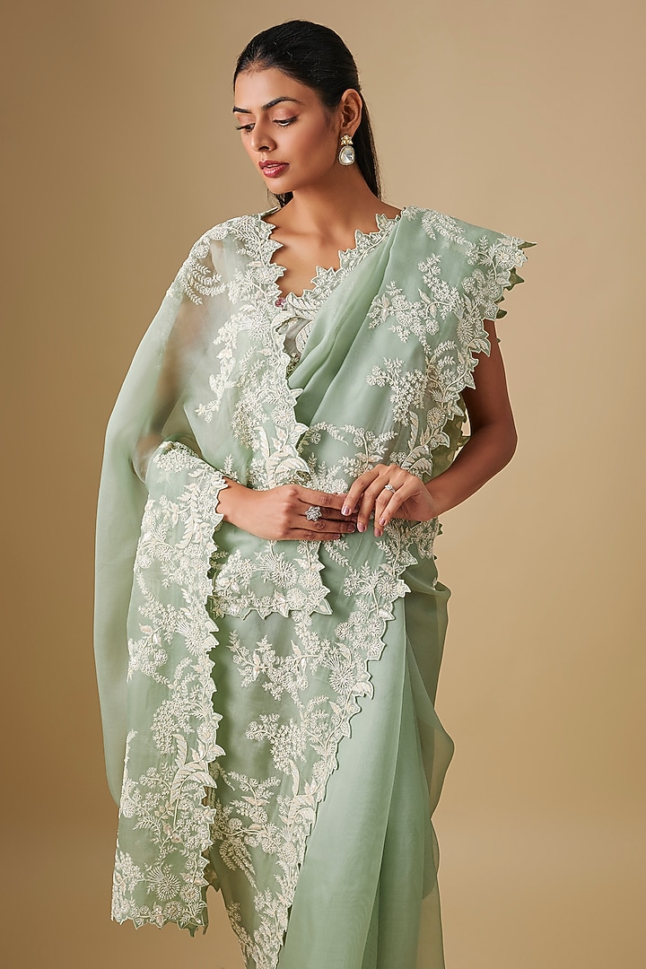 Sea Green Organza Hand & Machine Embroidered Reception Saree Set by Anushree Reddy at Pernia's Pop Up Shop
