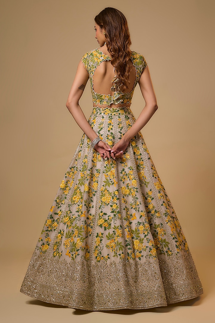 Ivory Organza Bridal Lehenga Set by Anushree Reddy at Pernia's Pop Up Shop