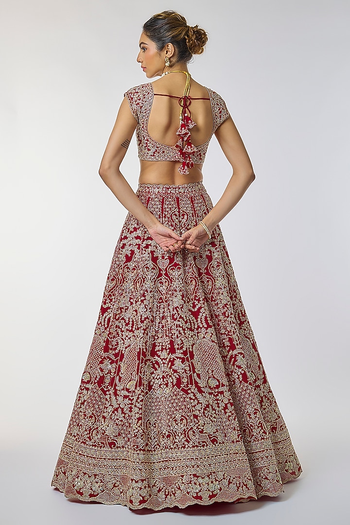 Red Organza Hand Embroidered Bridal Lehenga Set by Anushree Reddy at Pernia's Pop Up Shop