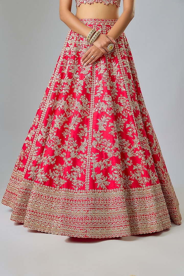Red Raw Silk & Organza Bridal Lehenga Set by Anushree Reddy at Pernia's Pop Up Shop