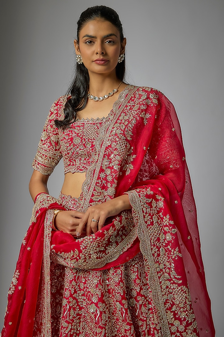 Red Organza Hand Embroidered Bridal Lehenga Set by Anushree Reddy at Pernia's Pop Up Shop