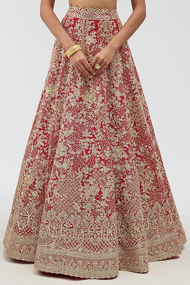 Red Organza Hand Embroidered Bridal Lehenga Set by Anushree Reddy at Pernia's Pop Up Shop