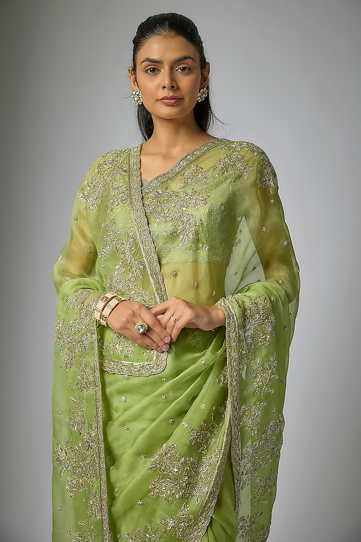 Chutney Green Organza Hand Embroidered Bridal Saree Set by Anushree Reddy at Pernia's Pop Up Shop