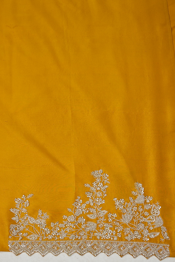 Mustard Yellow Organza Hand Embroidered Bridal Saree Set by Anushree Reddy at Pernia's Pop Up Shop