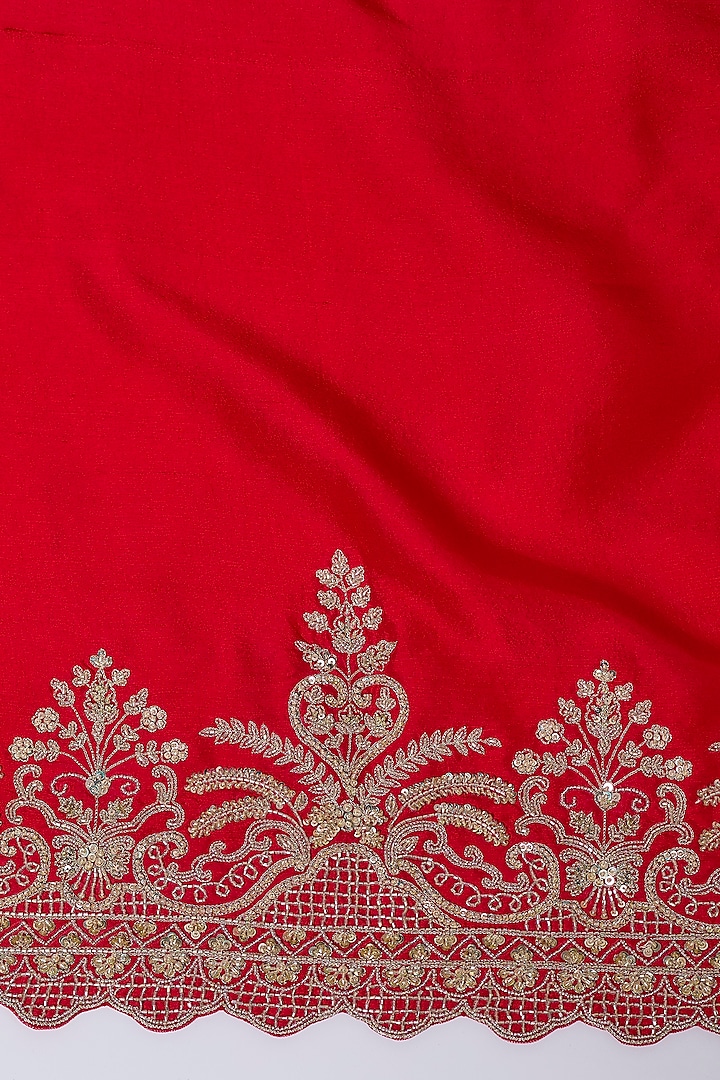 Red Organza Hand Embroidered Bridal Saree Set by Anushree Reddy at Pernia's Pop Up Shop