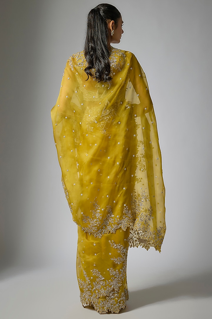Yellow Organza Hand Embroidered Bridal Saree Set by Anushree Reddy at Pernia's Pop Up Shop