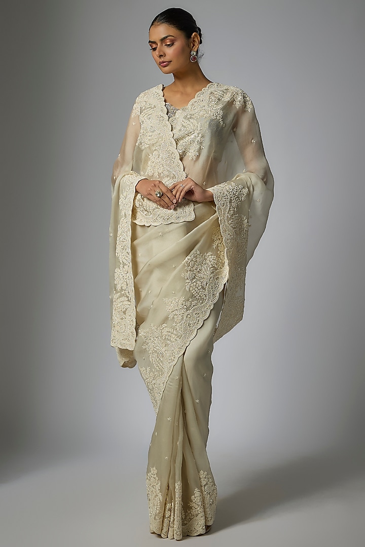Ivory Organza Hand Embroidered Bridal Saree Set by Anushree Reddy at Pernia's Pop Up Shop