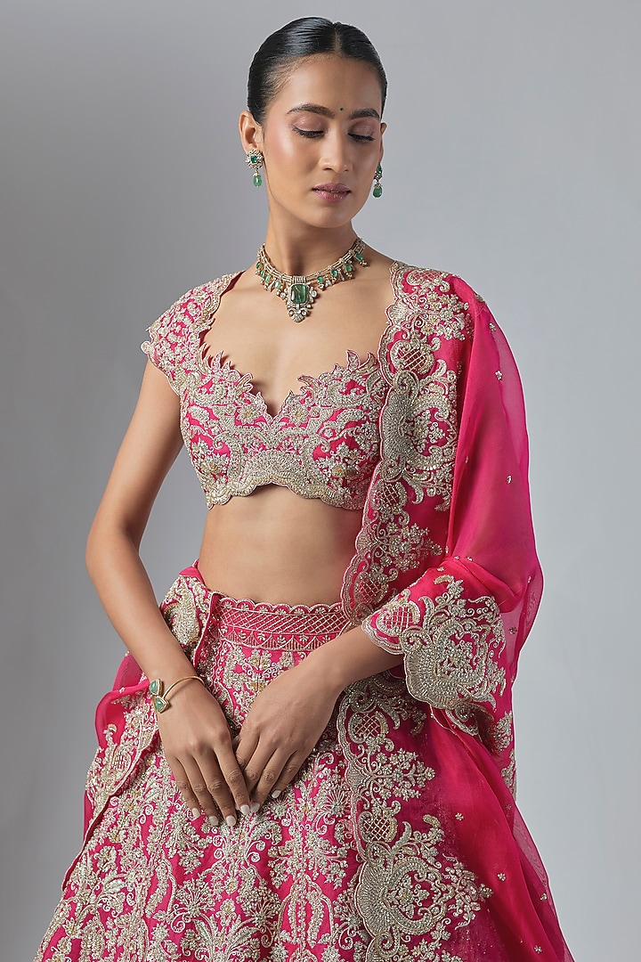 Reddish Pink Organza Embroidered Bridal Lehenga Set by Anushree Reddy at Pernia's Pop Up Shop