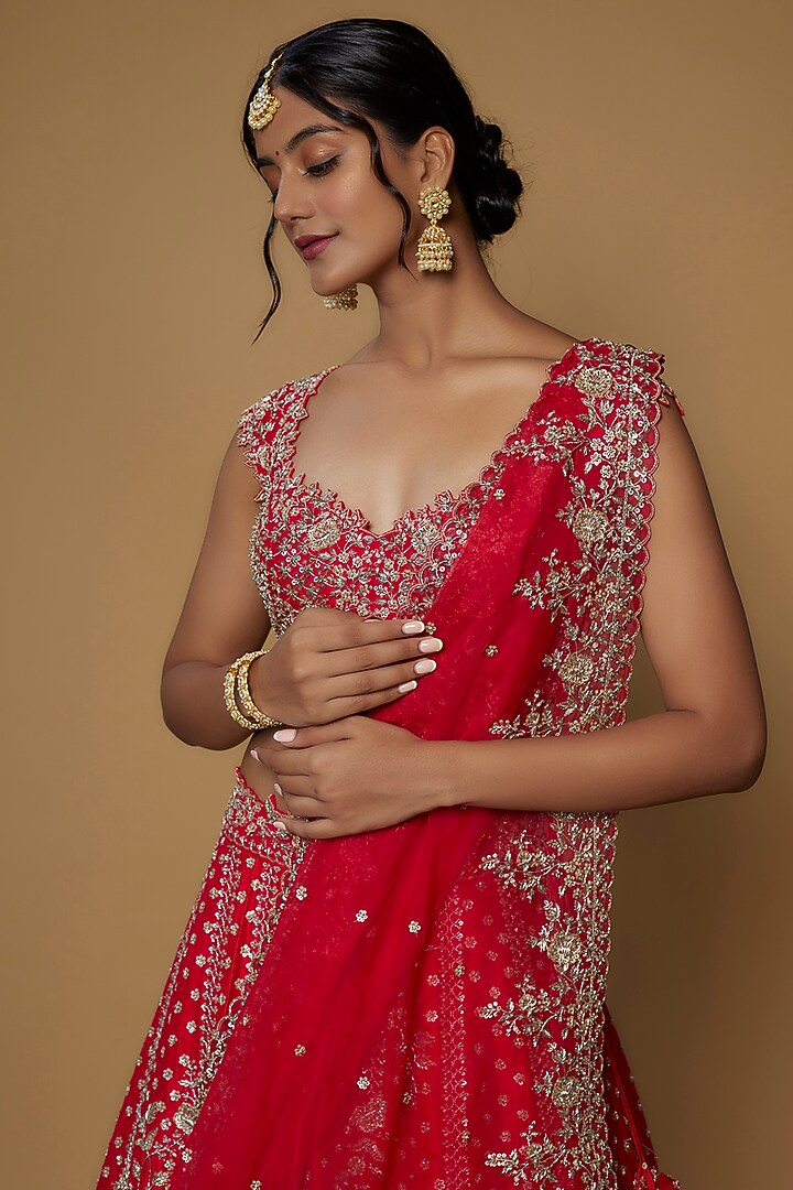 Red Raw Silk Embroidered Bridal Lehenga Set by Anushree Reddy at Pernia's Pop Up Shop