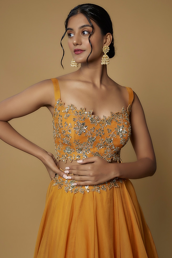 Yellow Organza Embroidered Cape Set by Anushree Reddy at Pernia's Pop Up Shop