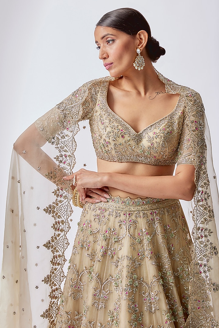 Ivory Organza Embroidered Bridal Lehenga Set by Anushree Reddy at Pernia's Pop Up Shop