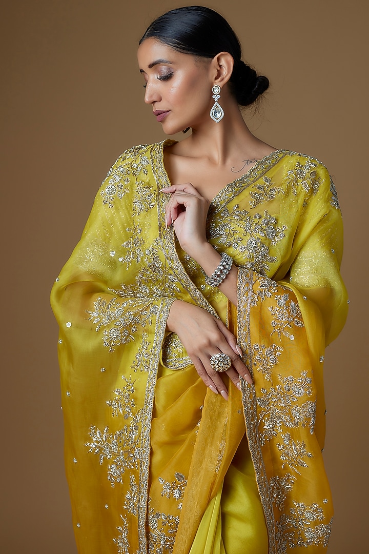 Yellow Organza Bridal Saree Set by Anushree Reddy at Pernia's Pop Up Shop