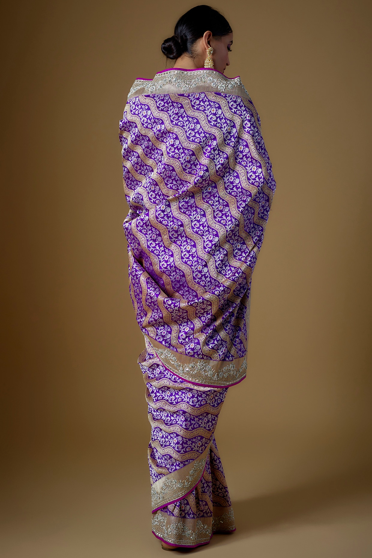 Buy Byzantine Purple Saree In Georgette With Weaved Floral Jaal And Gotta  Work Online - Kalki Fashion