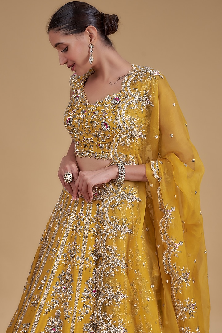 Mustard Raw Silk Bridal Lehenga Set by Anushree Reddy at Pernia's Pop Up Shop