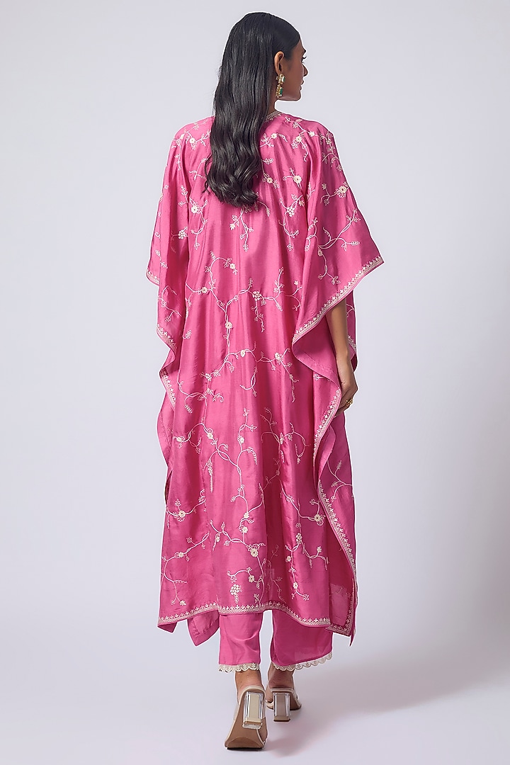 Blush Pink Dupion Silk Aari Thread Work Kaftan Set by Anushree Reddy at Pernia's Pop Up Shop
