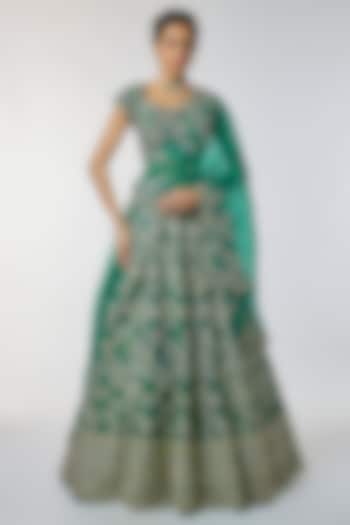 Emerald Green Organza Hand Embroidered Bridal Lehenga Set by Anushree Reddy at Pernia's Pop Up Shop