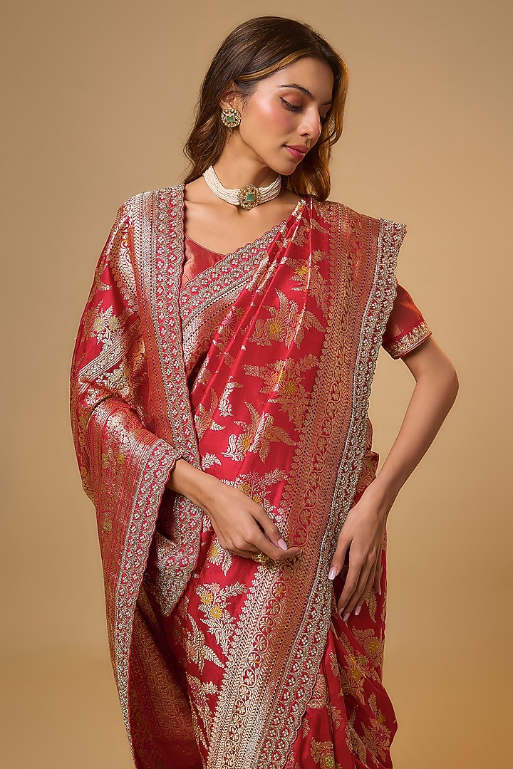 Red Banarasi Silk Zardosi Work Bridal Saree Set by Anushree Reddy at Pernia's Pop Up Shop