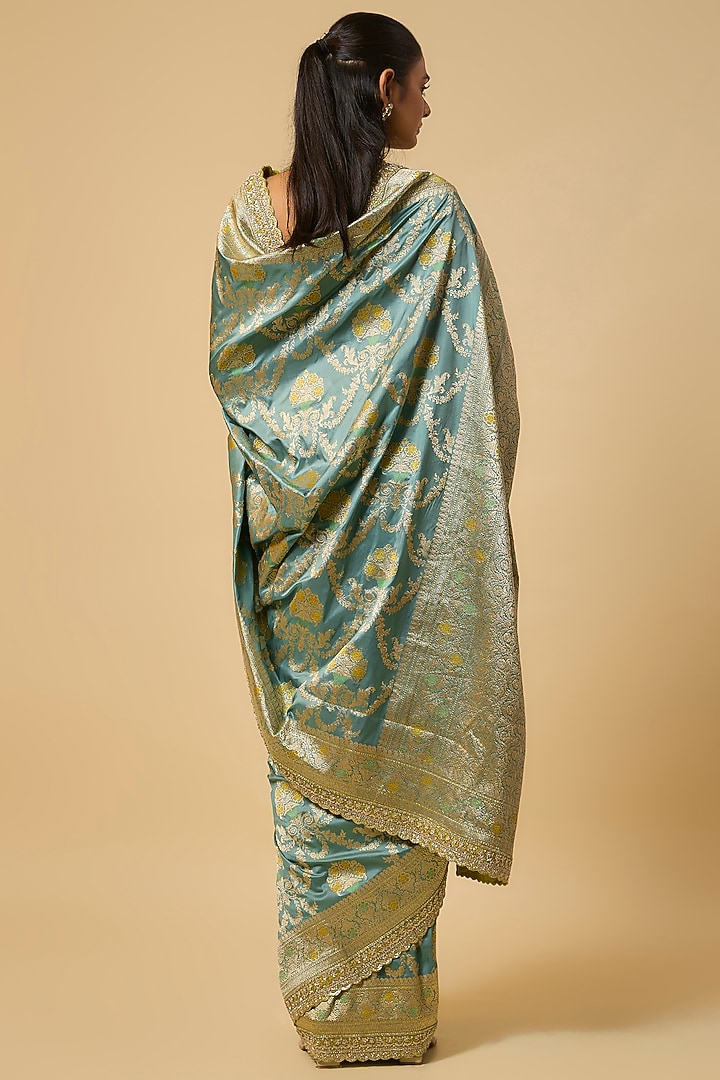 Blue Banarasi Silk Zardosi Hand Embroidered Bridal Saree Set by Anushree Reddy at Pernia's Pop Up Shop