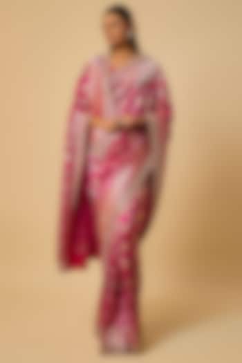 Rani Pink Banarasi Silk Zardosi Hand Embroidered Bridal Saree Set by Anushree Reddy at Pernia's Pop Up Shop