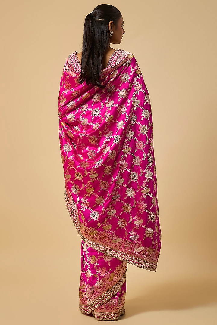 Magenta Banarasi Silk Zardosi Hand Embroidered Bridal Saree Set by Anushree Reddy at Pernia's Pop Up Shop