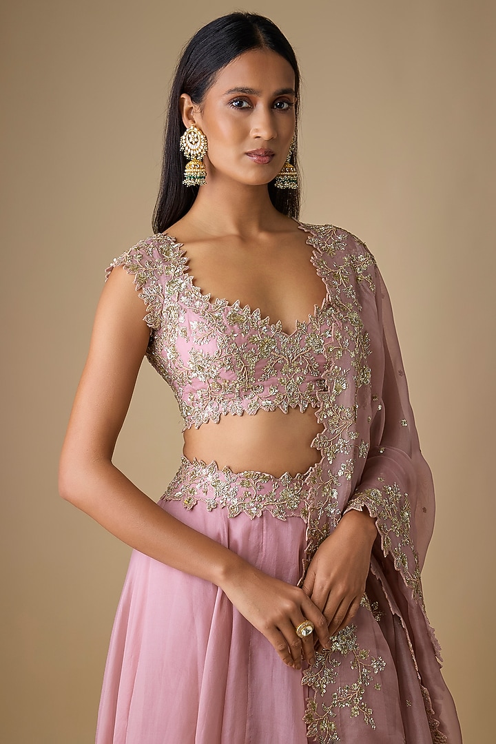 Pink Organza Hand Embroidered Bridal Lehenga Set by Anushree Reddy at Pernia's Pop Up Shop
