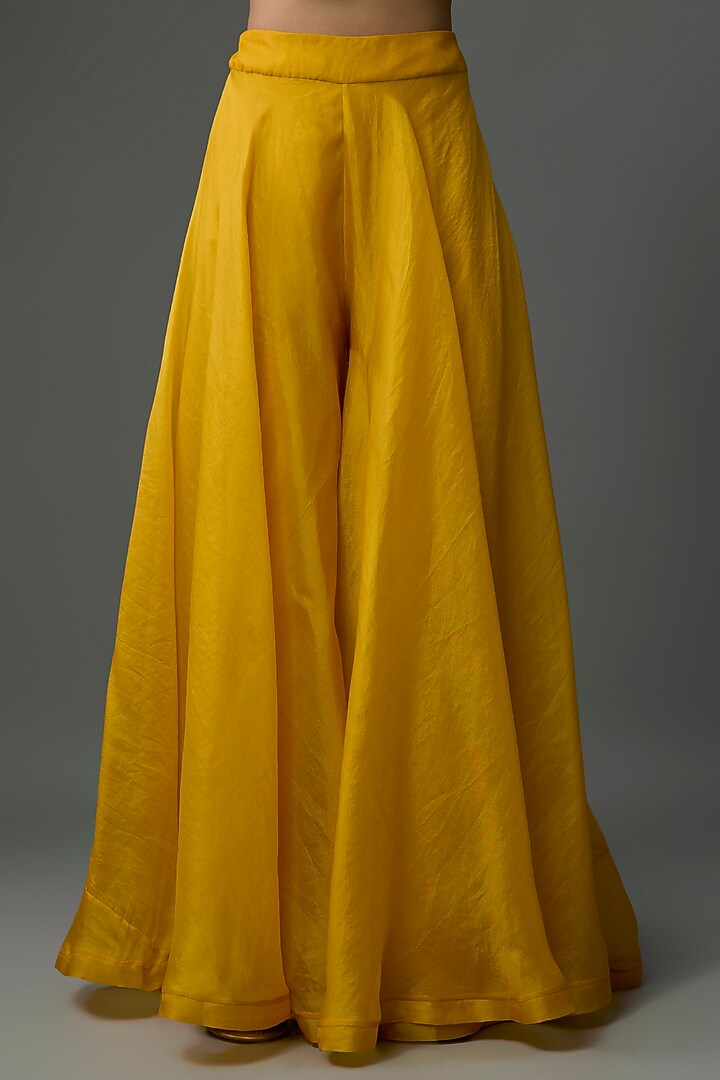 Mustard Yellow Dupion Silk Bridal Sharara Set by Anushree Reddy at Pernia's Pop Up Shop
