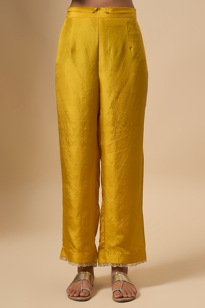 Mustard Yellow Dupion Silk Zari Embroidered Kurta Set by Anushree Reddy at Pernia's Pop Up Shop