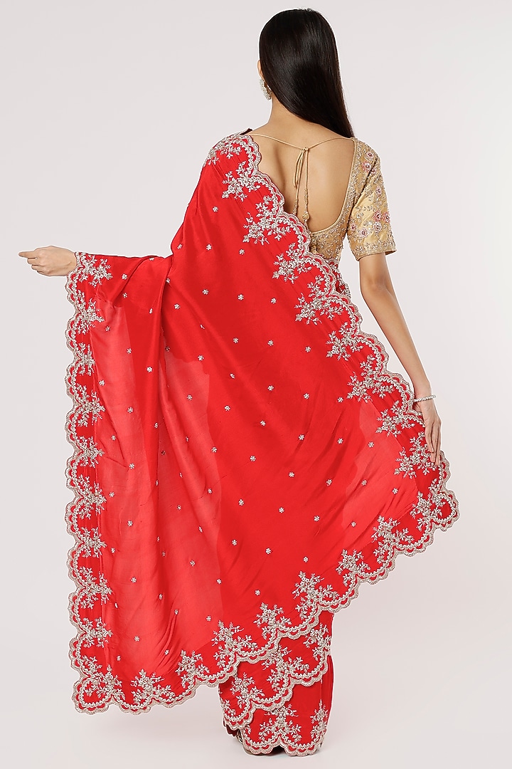 Red Dupion Silk Zardosi & Pearl Embroidered Reception Saree Set by Anushree Reddy at Pernia's Pop Up Shop