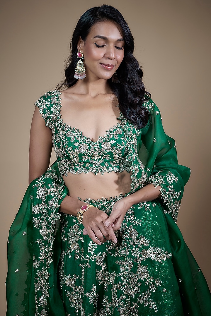 Emerald Green Organza Embroidered Bridal Lehenga Set by Anushree Reddy at Pernia's Pop Up Shop
