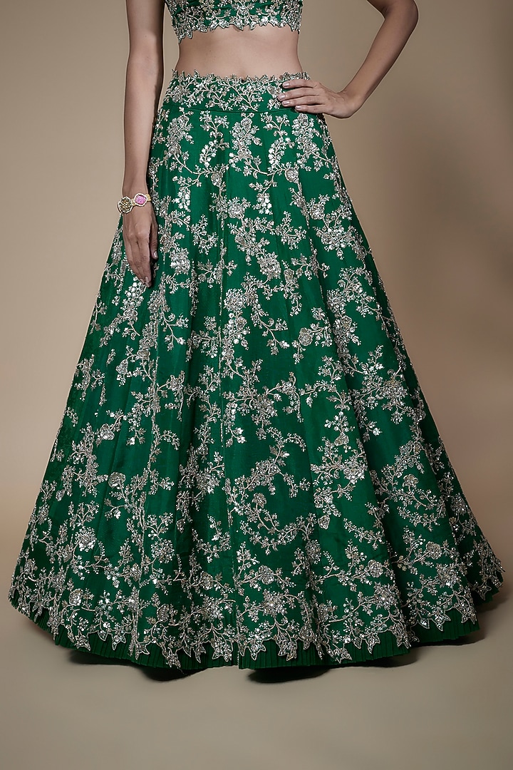 Emerald Green Organza Embroidered Bridal Lehenga Set by Anushree Reddy at Pernia's Pop Up Shop