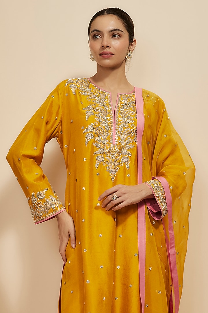 Mustard Dupion Silk Hand Embroidered Kurta Set by Anushree Reddy at Pernia's Pop Up Shop