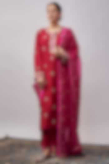 Red Dupion Silk Embroidered Kurta Set by Anushree Reddy at Pernia's Pop Up Shop