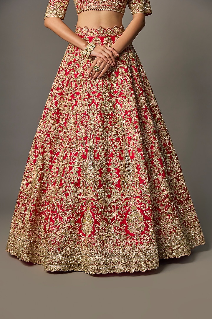 Red Organza Hand Embroidered Bridal Lehenga Set by Anushree Reddy at Pernia's Pop Up Shop